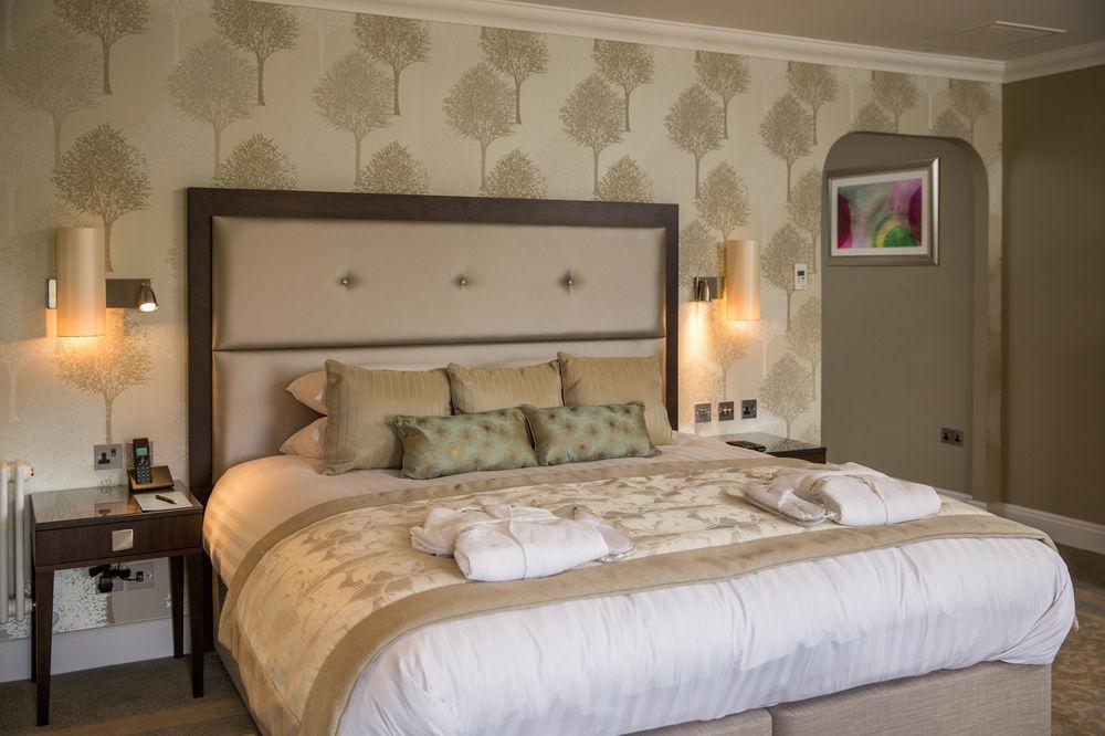 Oakley Hall Hotel Basingstoke Ngoại thất bức ảnh