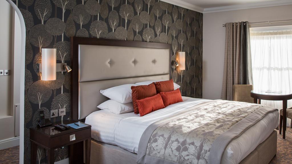 Oakley Hall Hotel Basingstoke Ngoại thất bức ảnh