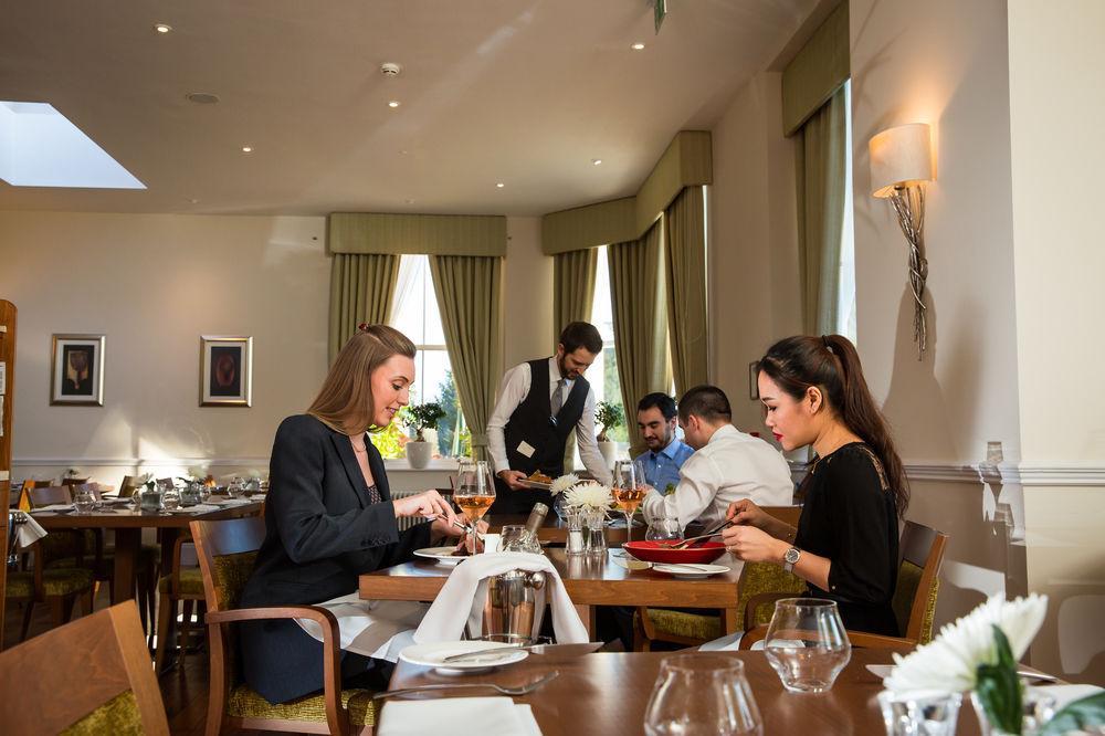 Oakley Hall Hotel Basingstoke Ngoại thất bức ảnh