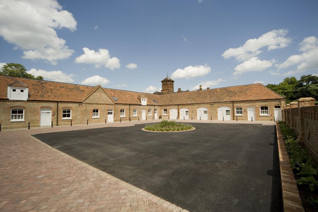 Oakley Hall Hotel Basingstoke Ngoại thất bức ảnh