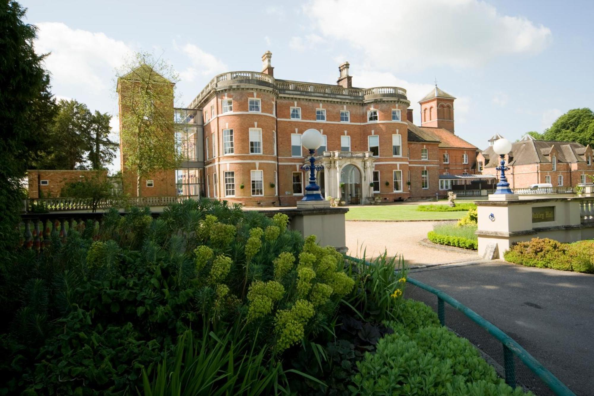 Oakley Hall Hotel Basingstoke Ngoại thất bức ảnh