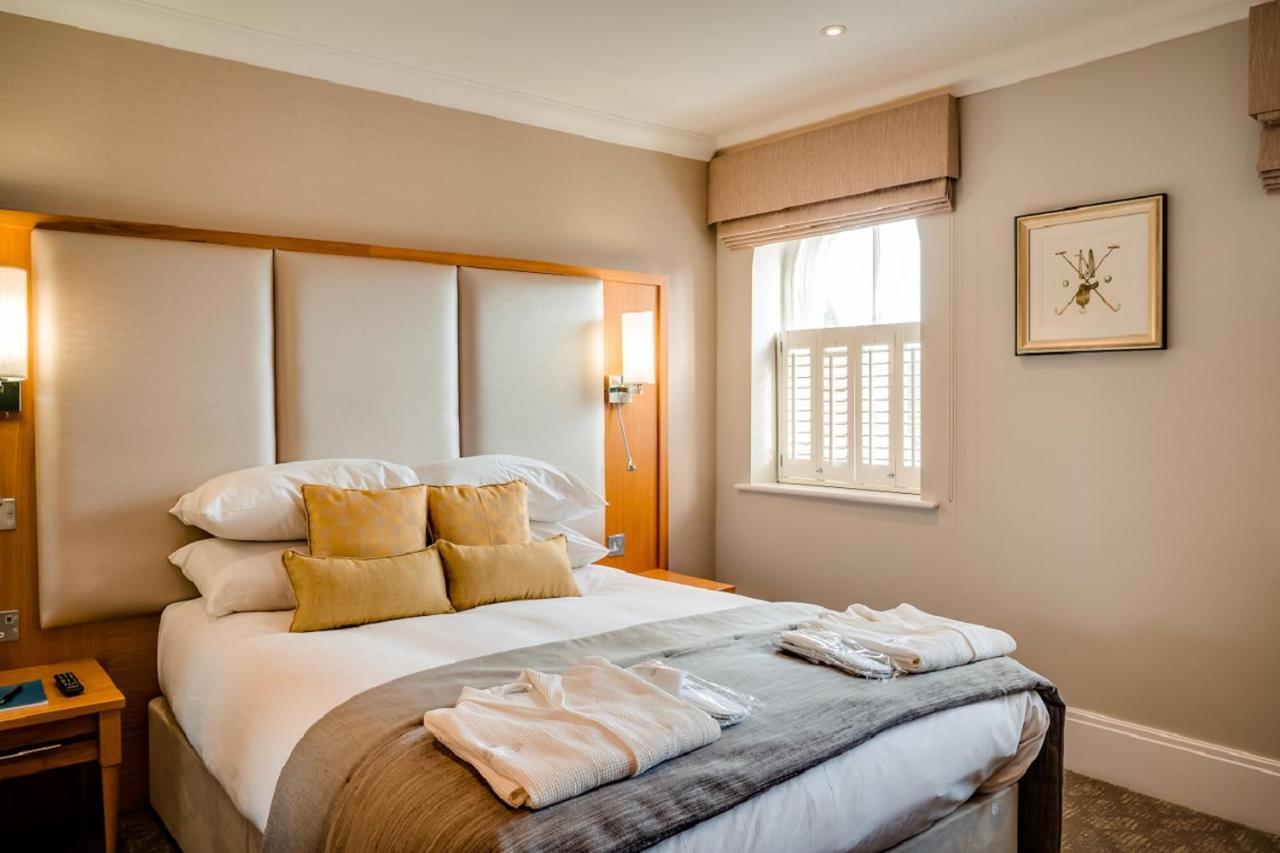Oakley Hall Hotel Basingstoke Ngoại thất bức ảnh